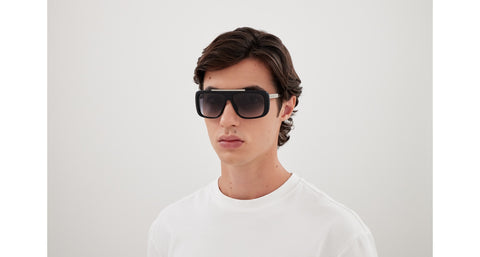Alexander McQueen AM0492S 001