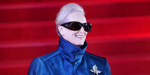Meryl Streep was seen wearing black Saint Laurent Sun SL 901 HOWL 001 pillowed sunglasses at the Shanghai premiere of The Devil Wears Prada 2.