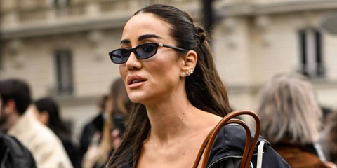 Tamara Kalinic was seen wearing black Miu Miu MU A06S 16K08Z sunglasses at the Miu Miu Fall/Winter 2025 fashion show during Paris Fashion Week. Shop online now on Pretavoir